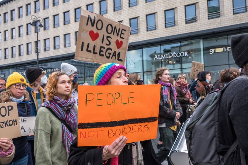 Ningún ser humano es ilegal. Refugees welcome