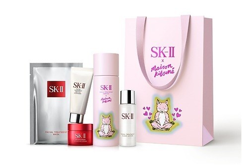 SK-II×メゾン キツネのコラボ再び、“ヨガフォックス”描いた化粧水入り24年春スキンケアキット