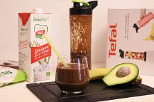 Smoothie cu avocado si ciocolata