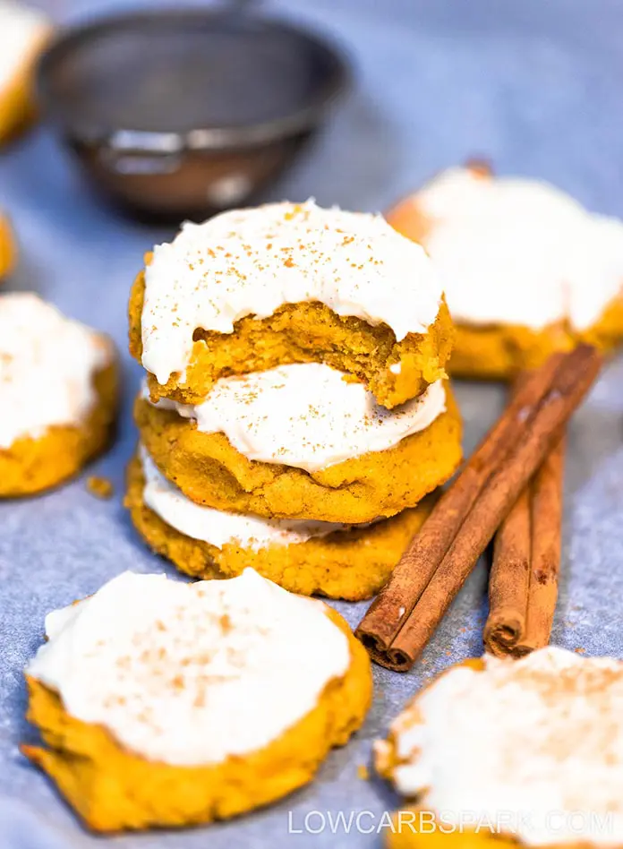 keto pumpkin cookies