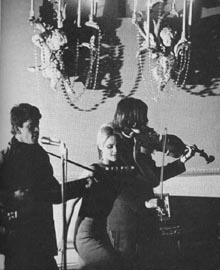 Edie Sedgwick danza per i Velvet Underground