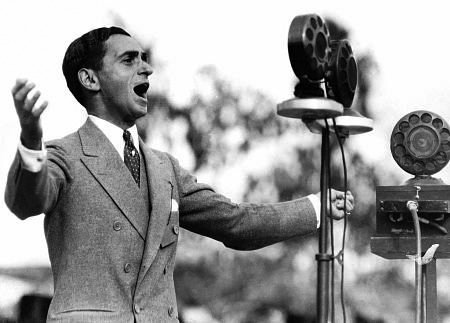 Irving Berlin Singing