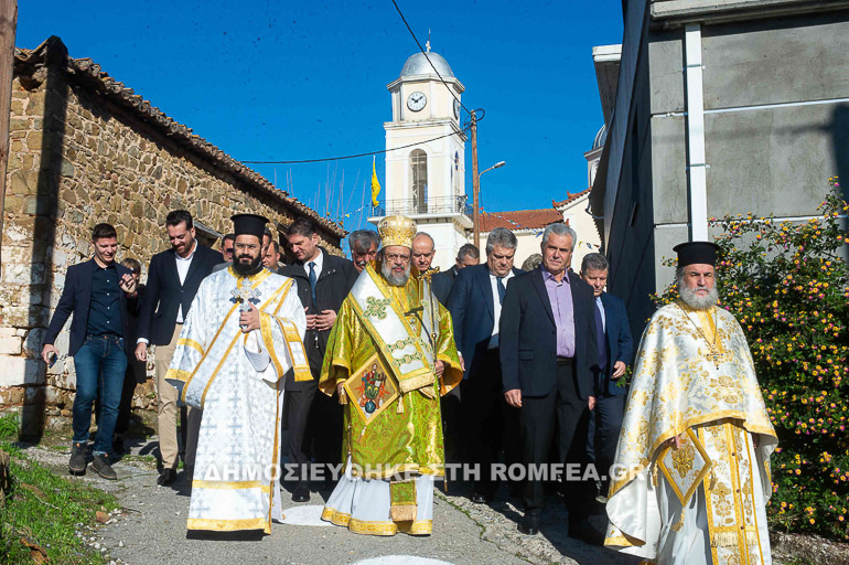 i-eorti-tou-agiou-athanasiou-stin-iera-mitropoli-messinias-foto