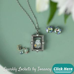 Sparkly Lockets by Tonancy