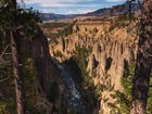 Góry, Skały, Rzeka, Yellowstone River, Drzewa, Park Narodowy Yellowstone, Wielki Kanion Yellowstone, Canyon Village, Wyoming, Stany Zjednoczone