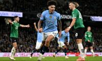 Man City survive Plymouth scare, Palace’s Mateta hospitalised in Millwall win