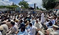 Kurram residents protest road closure, power cuts in Ramazan