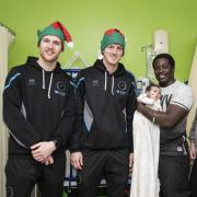 Millwall players make a heart warming visit to Lewisham hospital