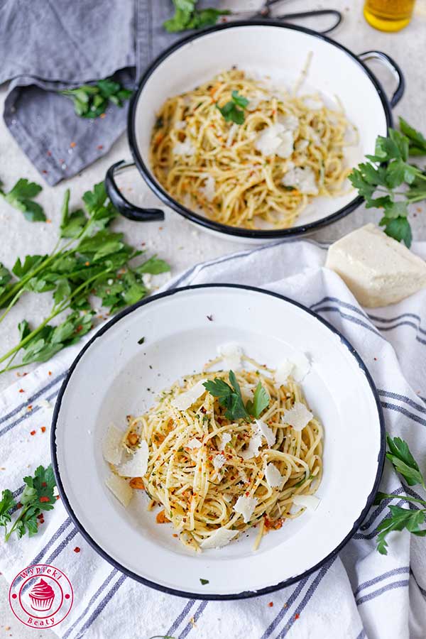 makaron aglio olio e peperoncino